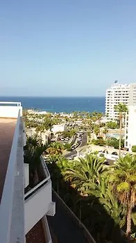 Tenerife Cosmopolitan *